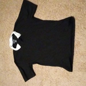 Black tee shirt